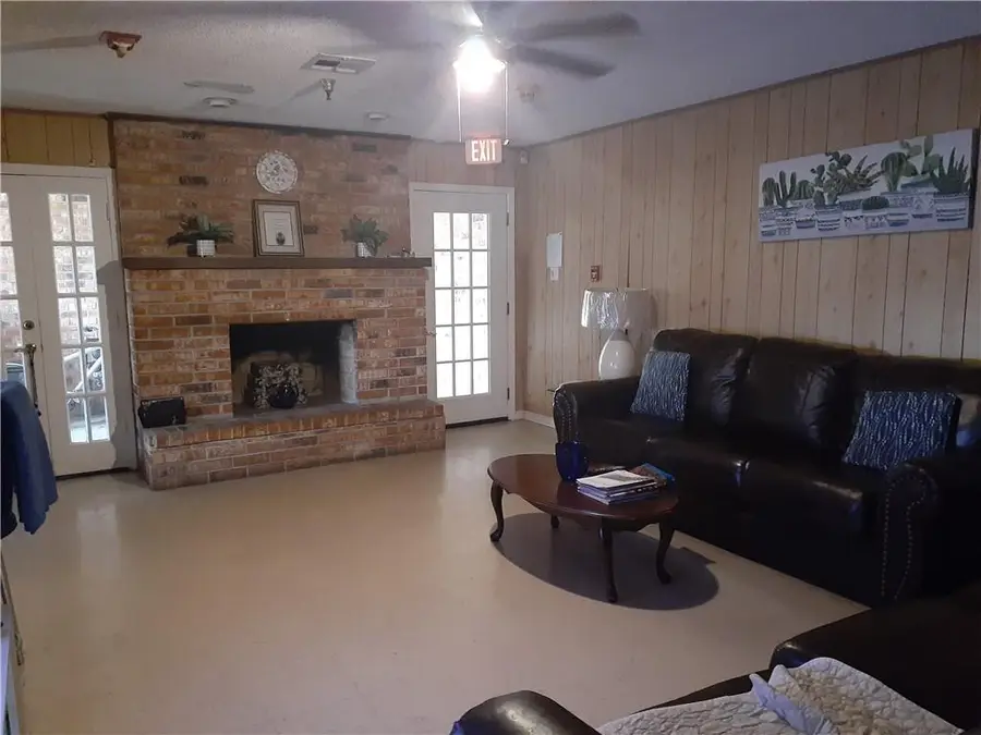 3081 Elmwood Park Drive, New Orleans, LA 70114 - #3