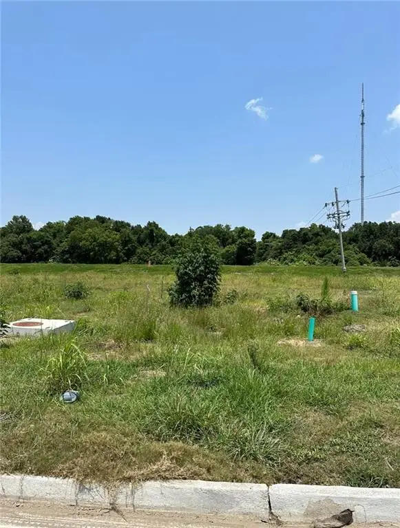 121 Holmes Boulevard, Terrytown, LA 70056 - #1