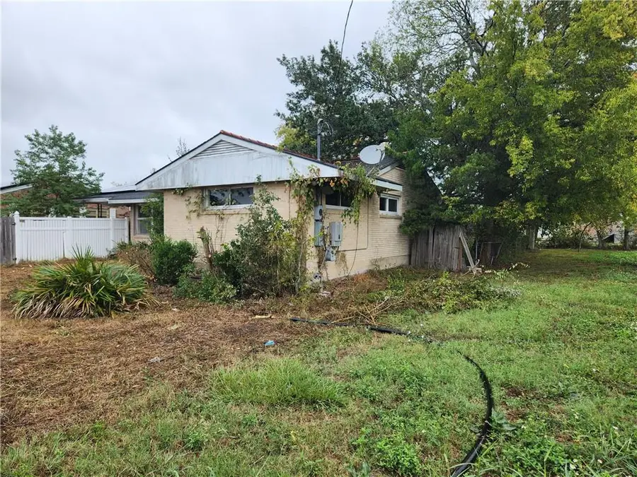 6911 E Laverne Street, New Orleans, LA 70126 - Image #2