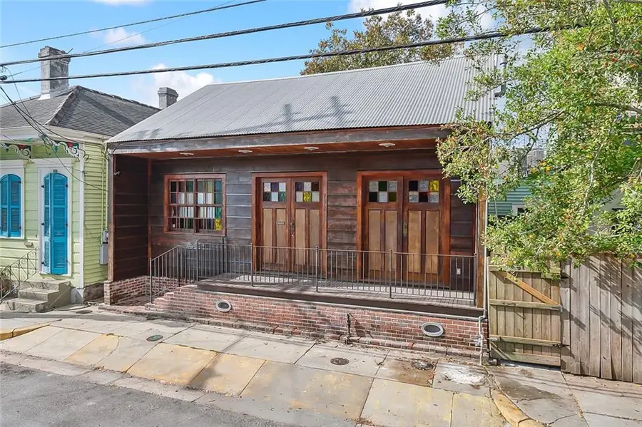 930 Port Street, New Orleans, LA 70117 - #2