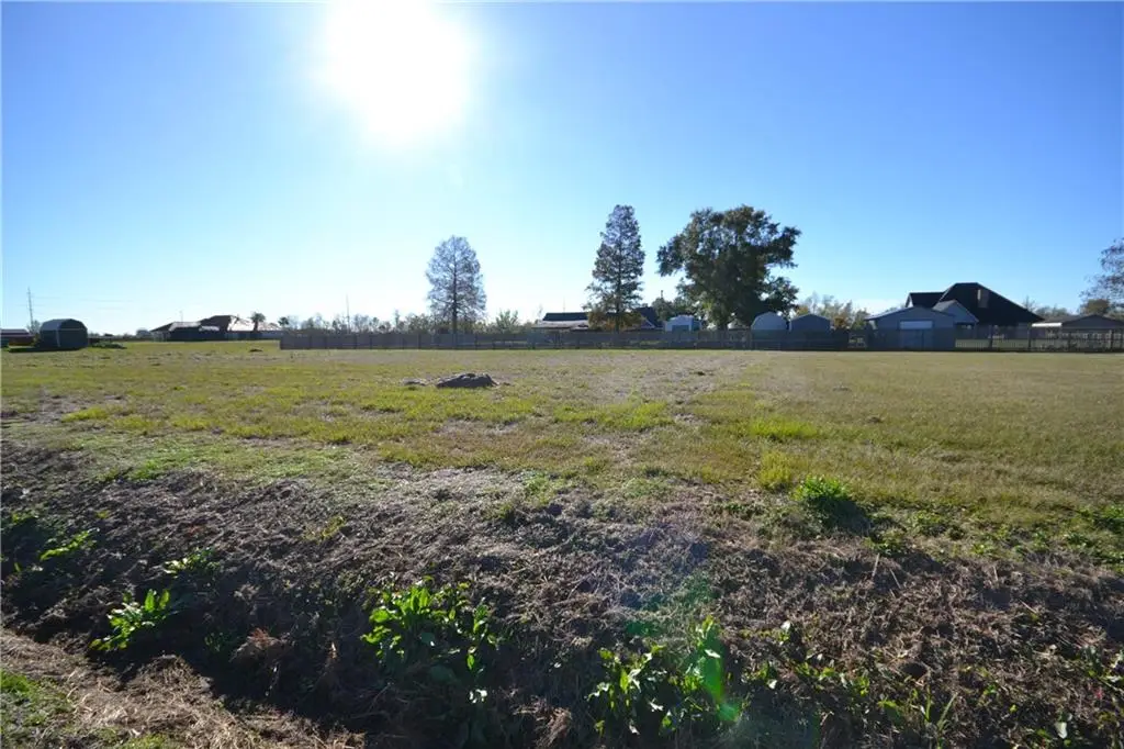 240 Treasure Drive, Raceland, LA 70394 - Image #1