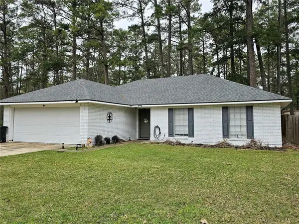 152 Huntington Dr, Pineville, LA 71360