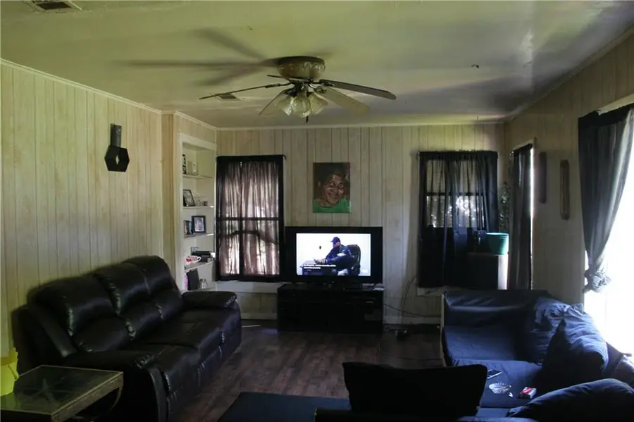 2422 Paris Street, Alexandria, LA 71303 - Image #2