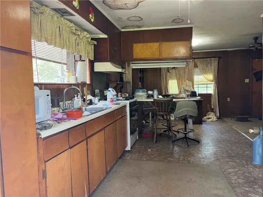 101 Luke Drive, Des Allemands, LA 70030 - Image #3