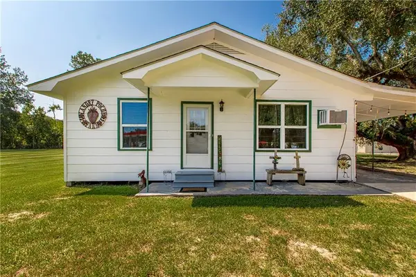 26820 La Highway 42 Highway, Holden, LA 70744