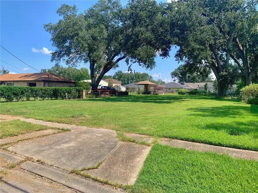 162 Destrehan Drive, Destrehan, LA 70047 - Image #2