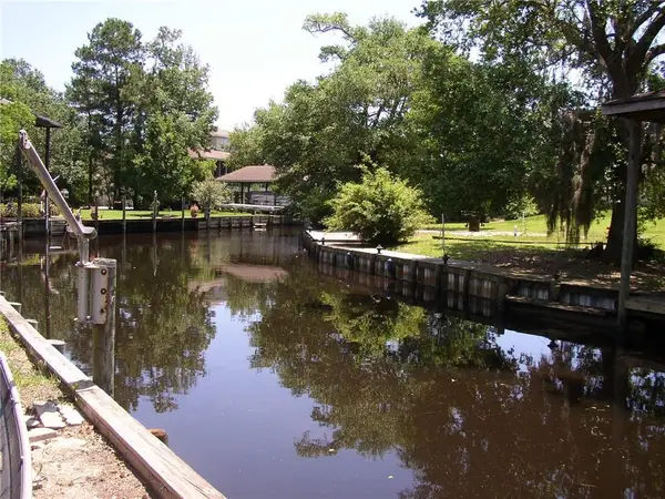 999 Blackberry Lane, Slidell, LA 70460