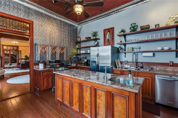 8500-08 Oak Street, New Orleans, LA 70118