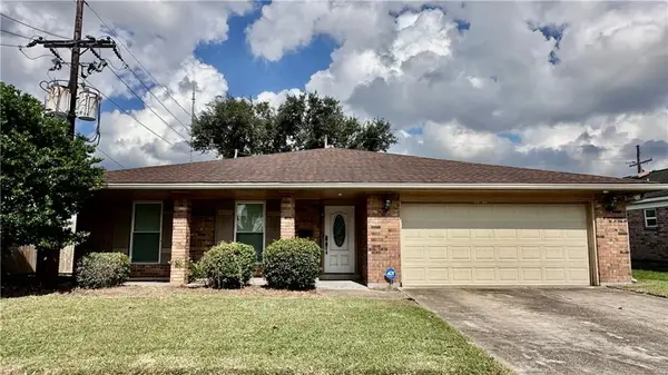 1813 Green Oak Drive, Gretna, LA 70056