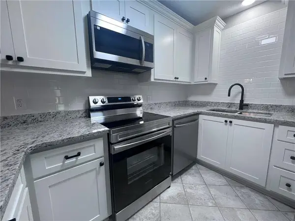 4604 Parliament Drive #107, Alexandria, LA 71303