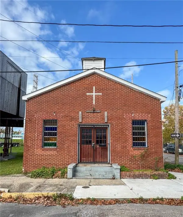 1240 General Ogden Street, New Orleans, LA 70118