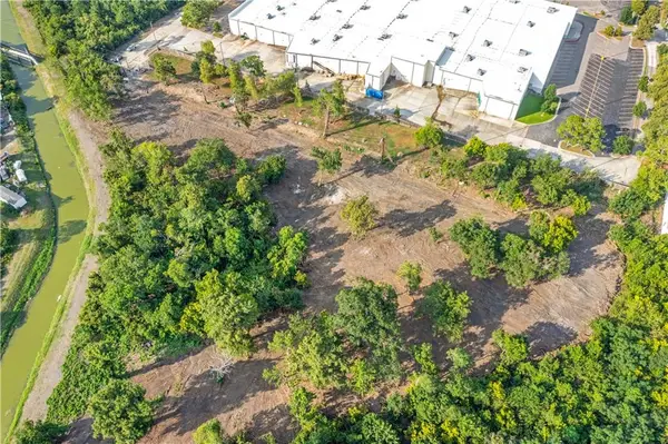 1880 Central Boulevard, Harvey, LA 70058