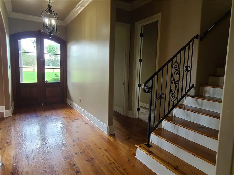 5989 Stonegate Drive, Alexandria, LA 71303 - #2