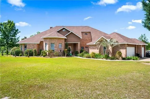 49 Ashton Road, Boyce, LA 71409