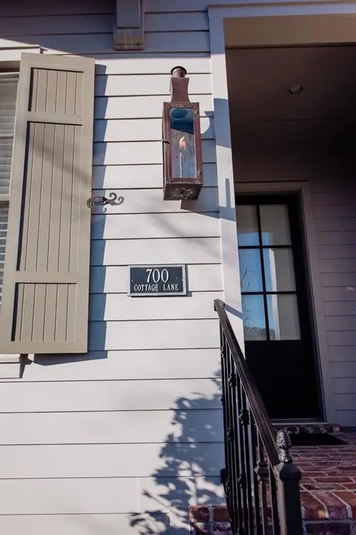 700 Cottage Lane, Covington, LA 70433