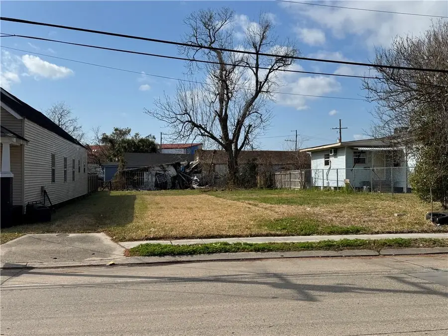 3430 Paris Avenue, New Orleans, LA 70122 - #2