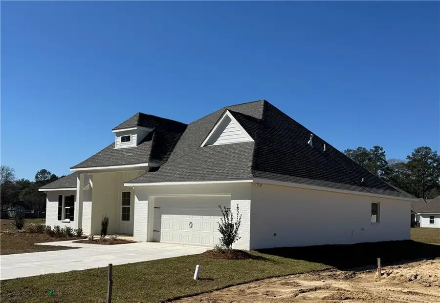 72629 Robindale Drive, Covington, LA 70435 - Image #2