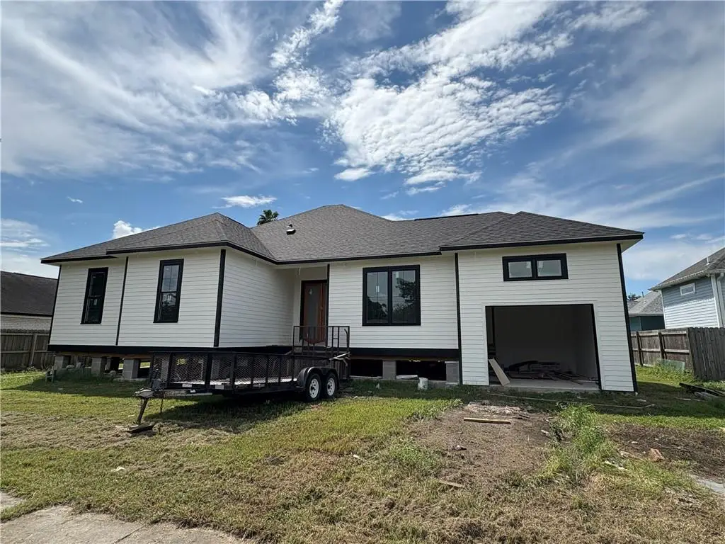 4008 Kings Drive, Chalmette, LA 70043 - Image #1