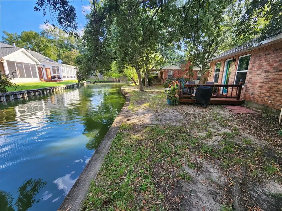 745 Carondelet Street, Mandeville, LA 70448 - Image #3