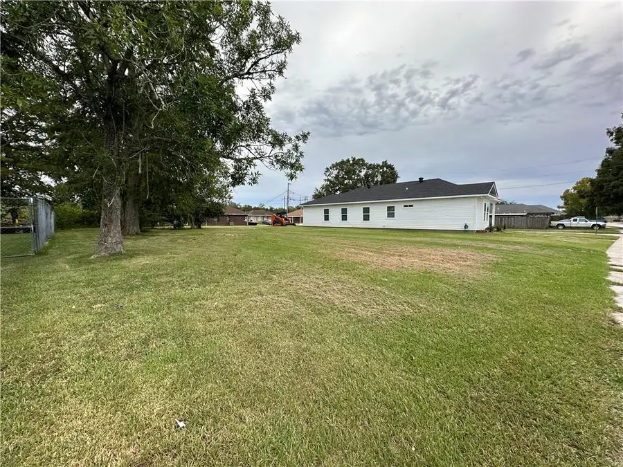 1944 Sugar Mill Drive, Saint Bernard, LA 70085 - #2