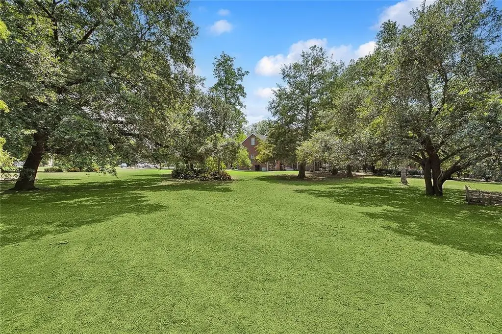 114 Cambridge Drive, Belle Chasse, LA 70037 - Image #1