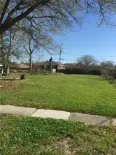 2225 Riverbend Drive, Violet, LA 70092