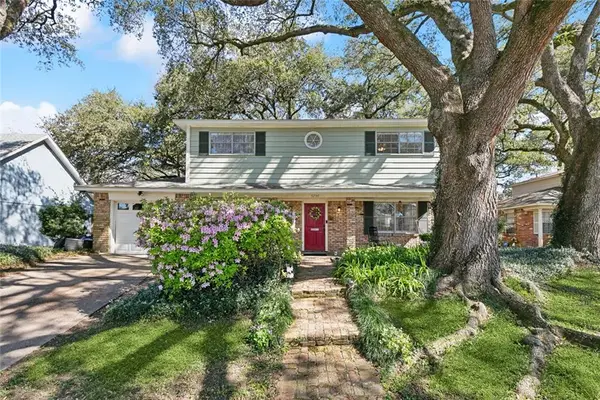 5730 Pembrook Drive, New Orleans, LA 70131