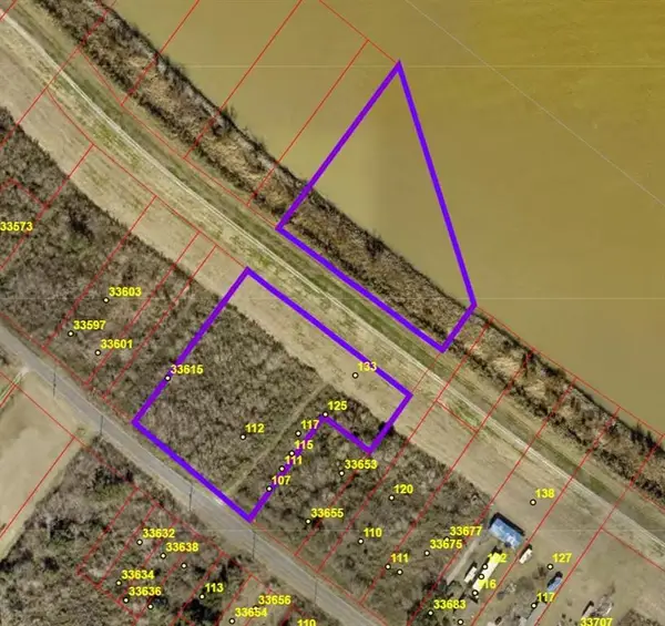 112 Dorethas Lane, Buras, LA 70041