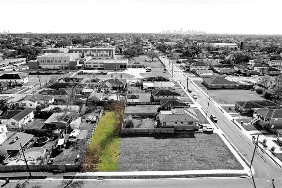 2318 Vienna Street, New Orleans, LA 70122 - #2