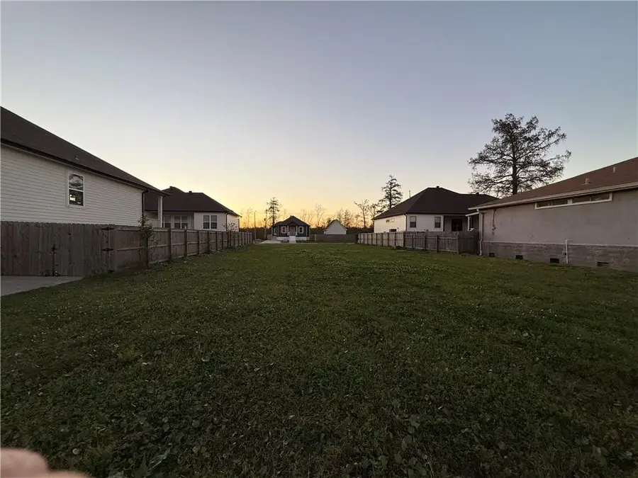 3924 Dominique Drive, Chalmette, LA 70043 - Image #2