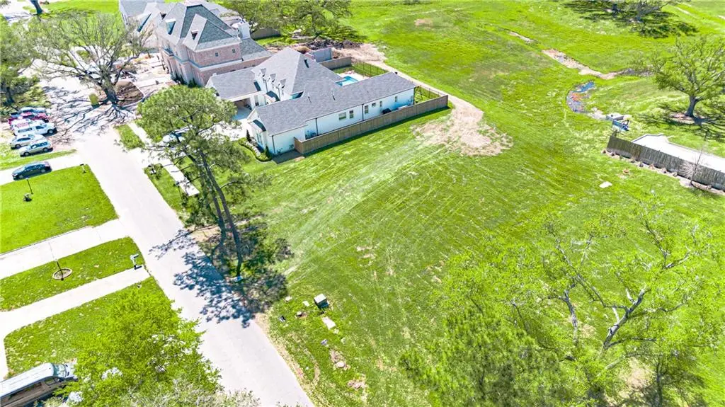 143 Colonial Club Drive, Harahan, LA 70123 - Image #1