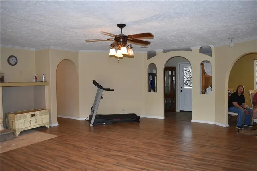 355 Copeland Drive, Converse, LA 71419 - Image #3