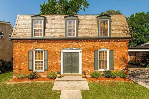 2808 Belmont Place, Metairie, LA 70002