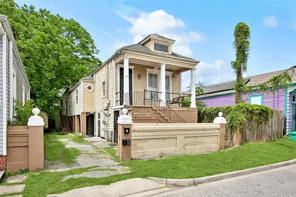1016 Independence Street, New Orleans, LA 70117