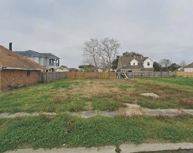 8309 Fairfax Drive, Chalmette, LA 70043 - Image #1