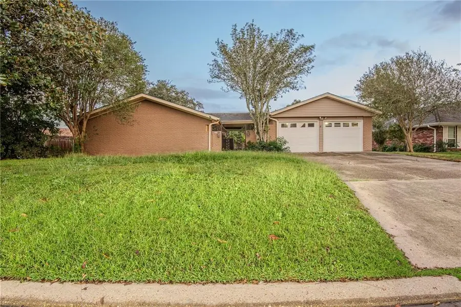 307 Schlief Drive, Belle Chasse, LA 70037 - Image #2