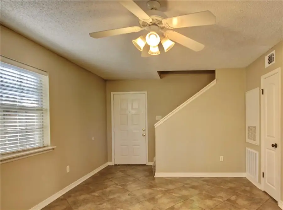 717 Heavens Drive #4, Mandeville, LA 70471 - Image #2