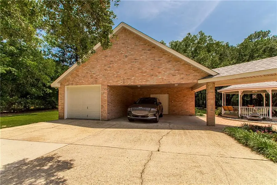 6 Rene Court, Mandeville, LA 70471 - Image #2