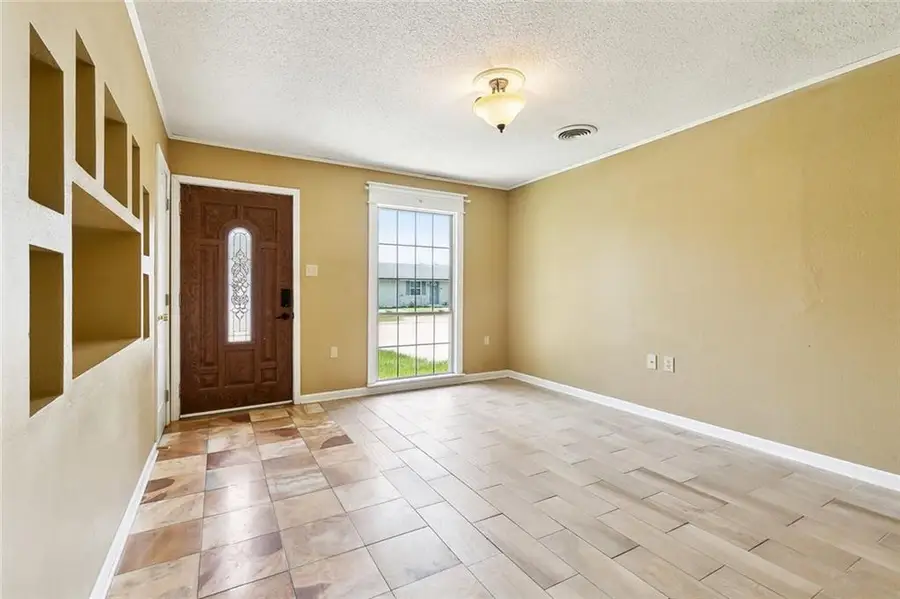 2412 Riverbend Drive, Violet, LA 70092 - Image #3