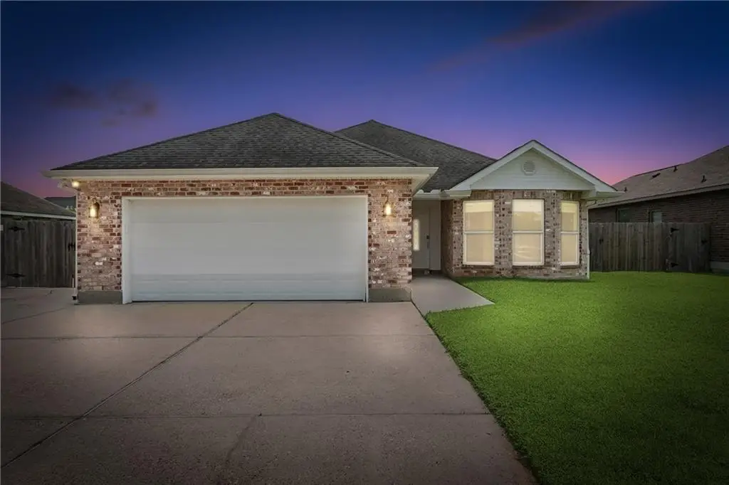 121 Gail Drive, La Place, LA 70068 - #1