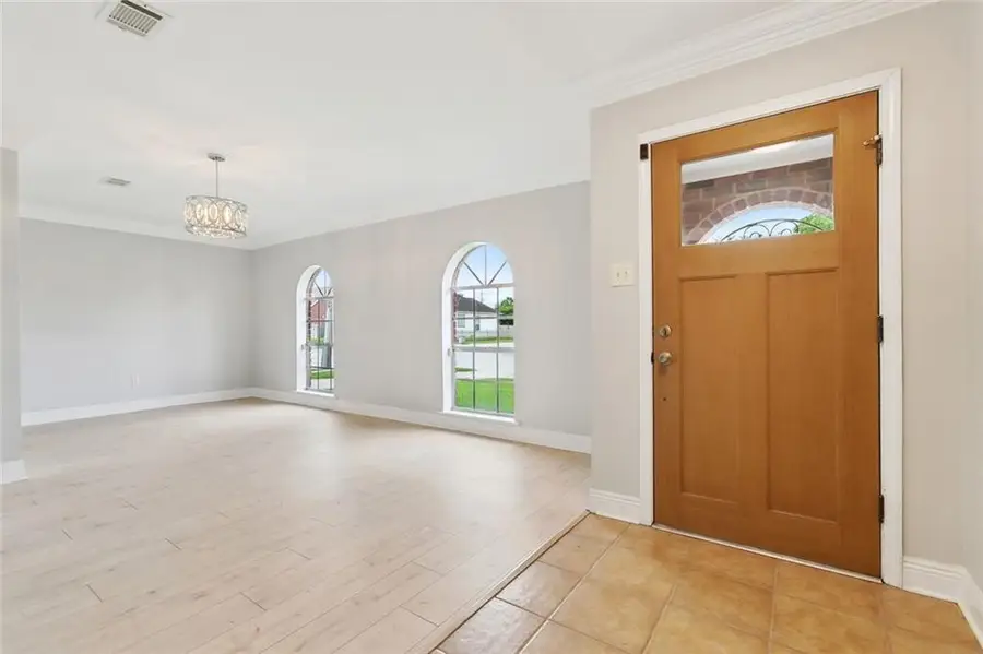 4901 Friar Tuck Drive, New Orleans, LA 70128 - Image #3