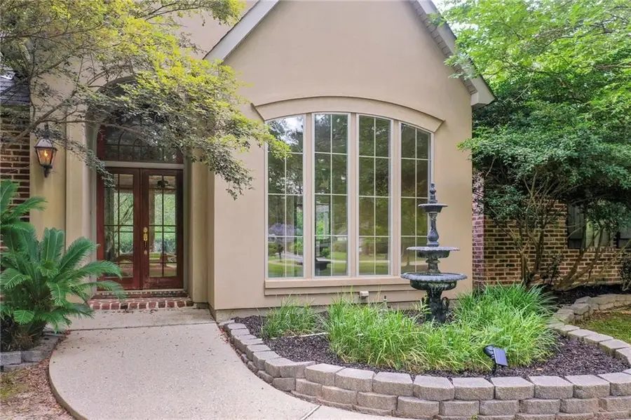 216 Secluded Oaks Lane, Madisonville, LA 70447 - Image #2