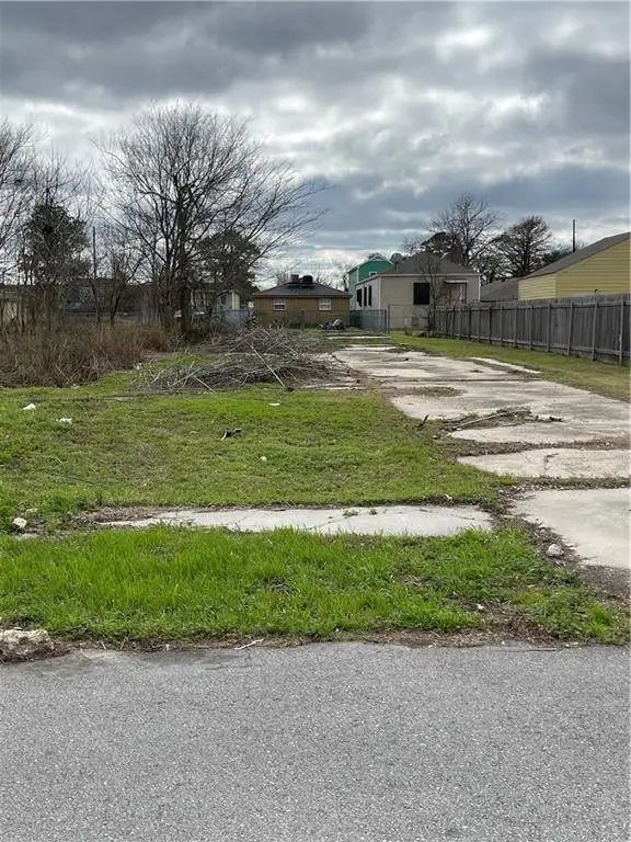 5438 N Johnson Street, New Orleans, LA 70117 - Image #1