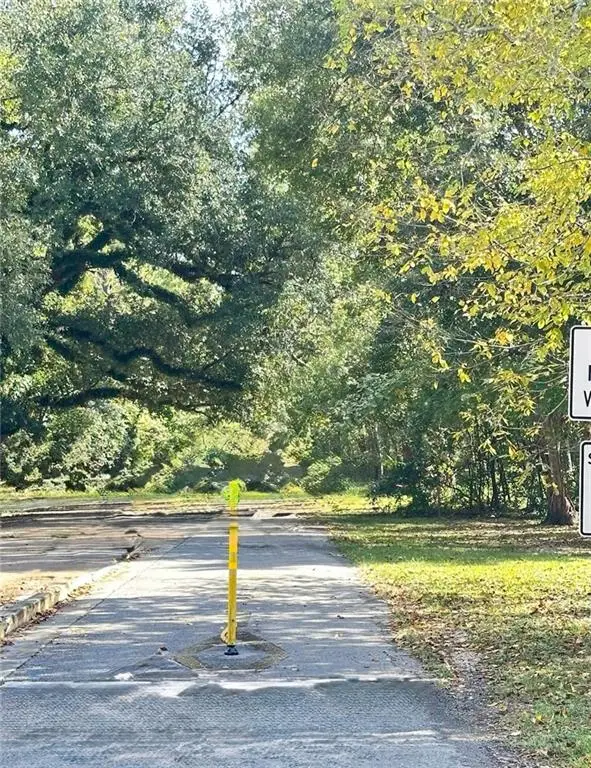 1728 Villere Street, Mandeville, LA 70448 - Image #2