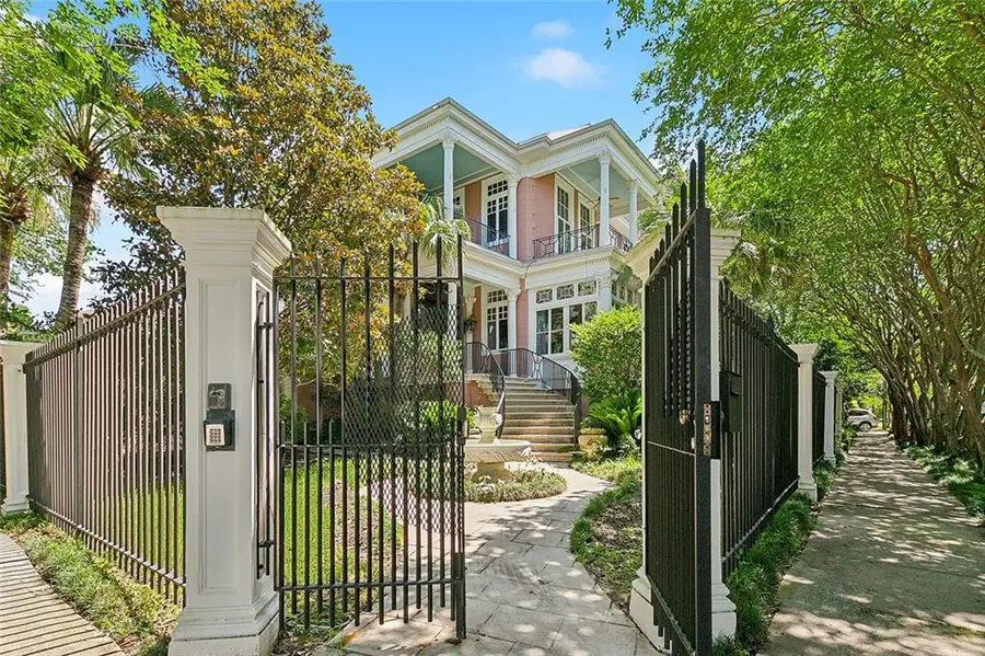1633 Dufossat Street, New Orleans, LA 70115 - Image #2