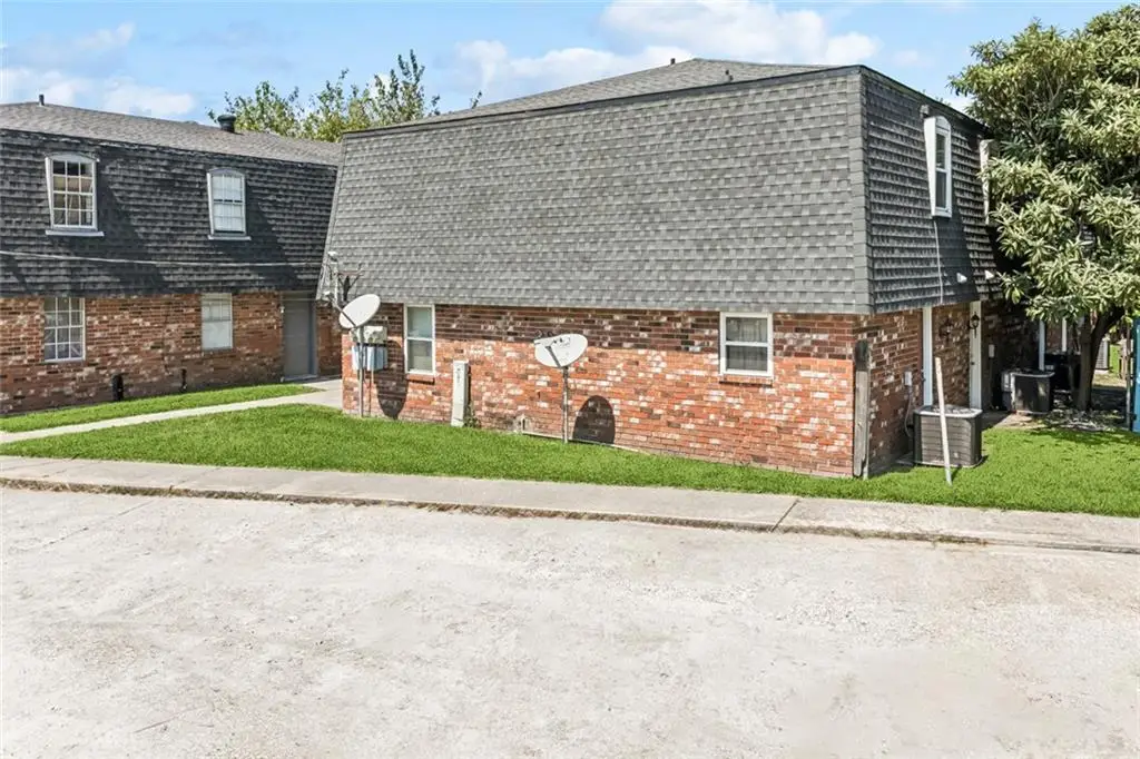 2911 E St. Bernard Highway, Meraux, LA 70075 - Image #1