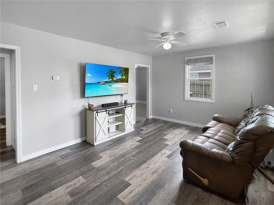 3113 Ivy Place, Chalmette, LA 70043 - Image #2