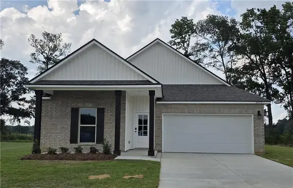 10215 Crystal Lane, Tickfaw, LA 70466