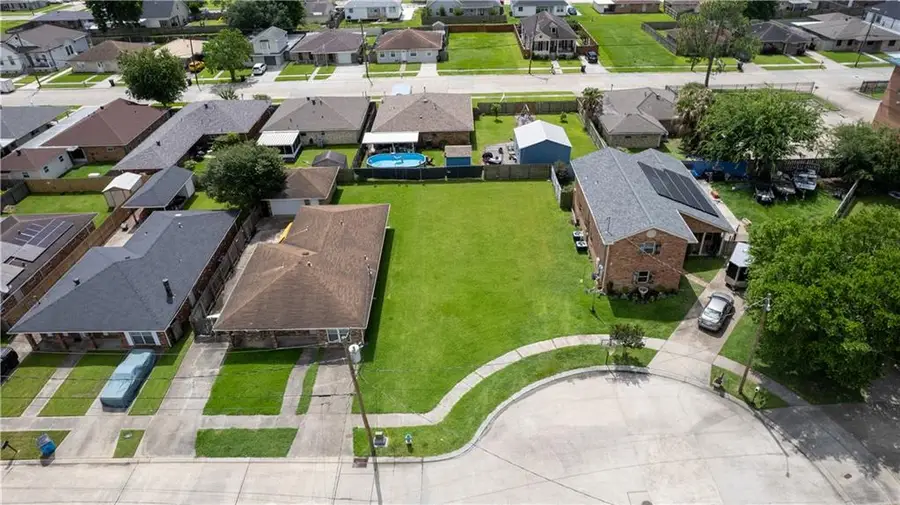 3301 Charles Court, Chalmette, LA 70043 - #2