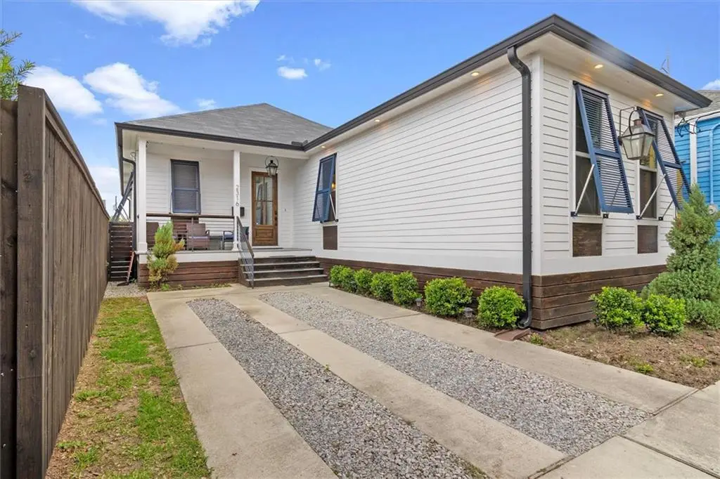 2316 Onzaga Street, New Orleans, LA 70117 - Image #1